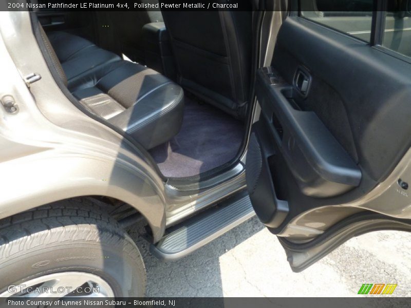 Polished Pewter Metallic / Charcoal 2004 Nissan Pathfinder LE Platinum 4x4