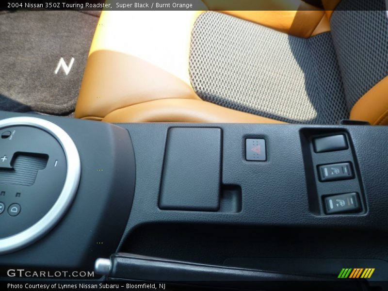 Super Black / Burnt Orange 2004 Nissan 350Z Touring Roadster