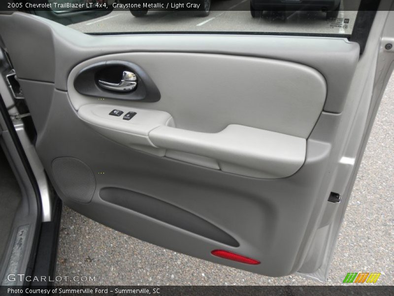 Graystone Metallic / Light Gray 2005 Chevrolet TrailBlazer LT 4x4