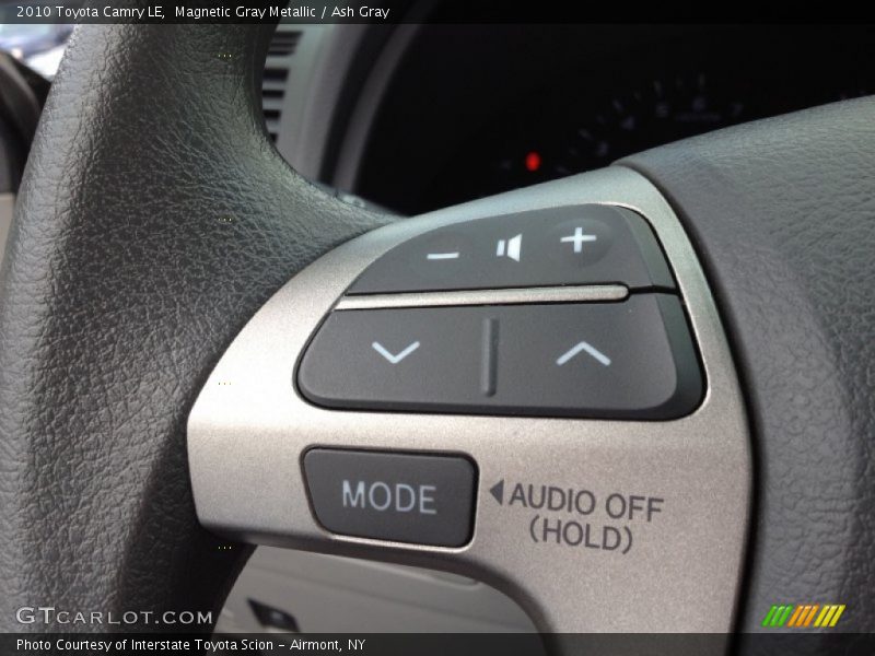 Controls of 2010 Camry LE