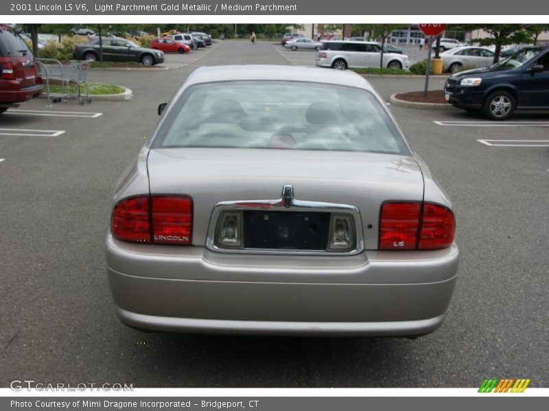 Light Parchment Gold Metallic / Medium Parchment 2001 Lincoln LS V6
