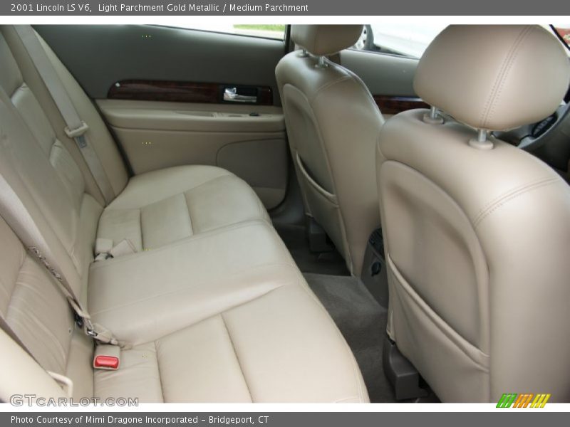 Light Parchment Gold Metallic / Medium Parchment 2001 Lincoln LS V6