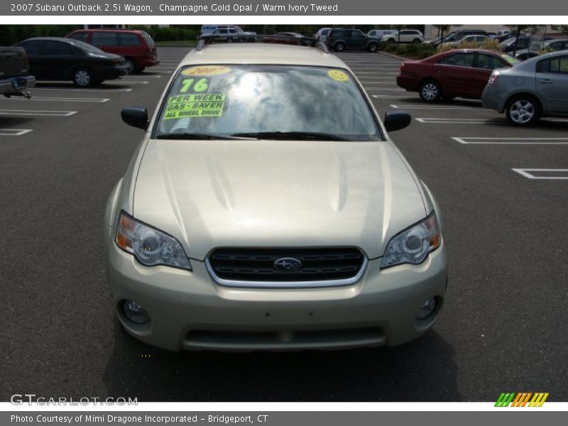 Champagne Gold Opal / Warm Ivory Tweed 2007 Subaru Outback 2.5i Wagon