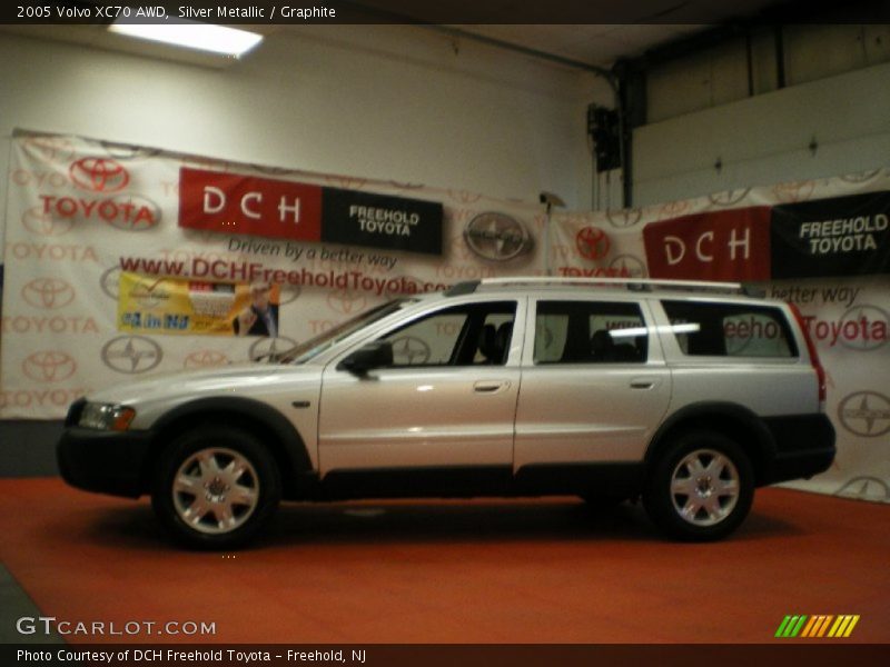Silver Metallic / Graphite 2005 Volvo XC70 AWD