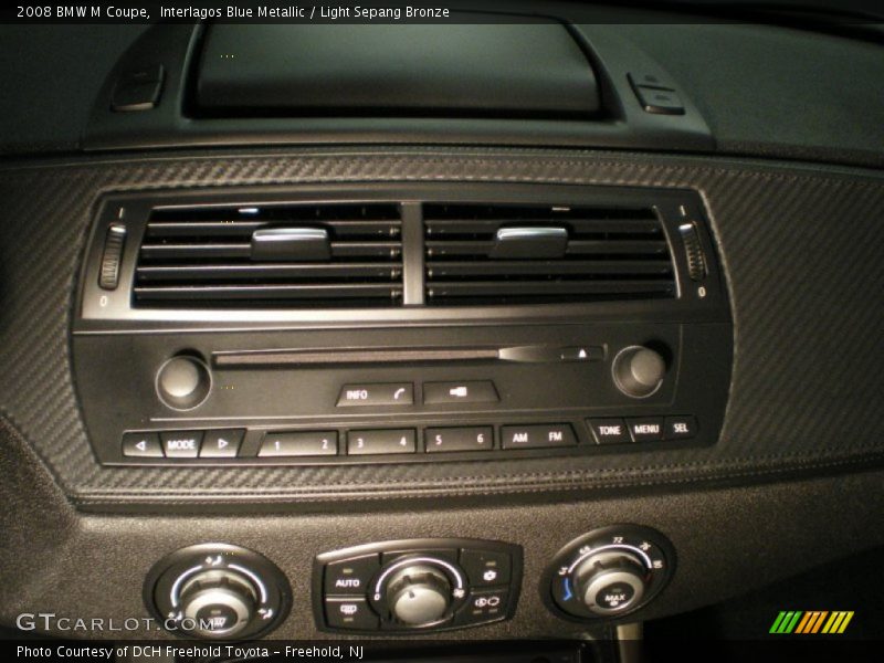 Controls of 2008 M Coupe