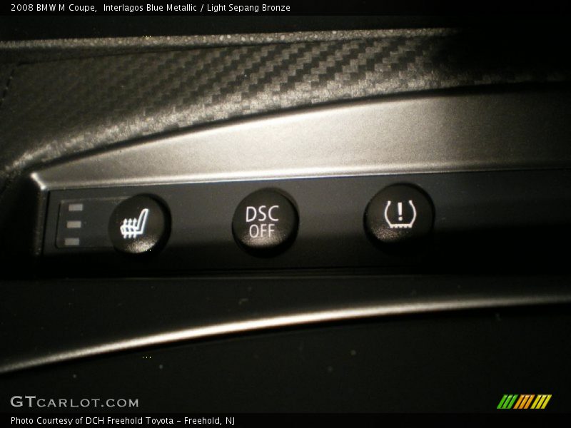 Controls of 2008 M Coupe