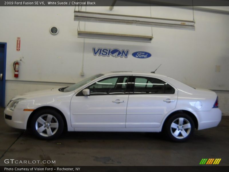 White Suede / Charcoal Black 2009 Ford Fusion SE V6