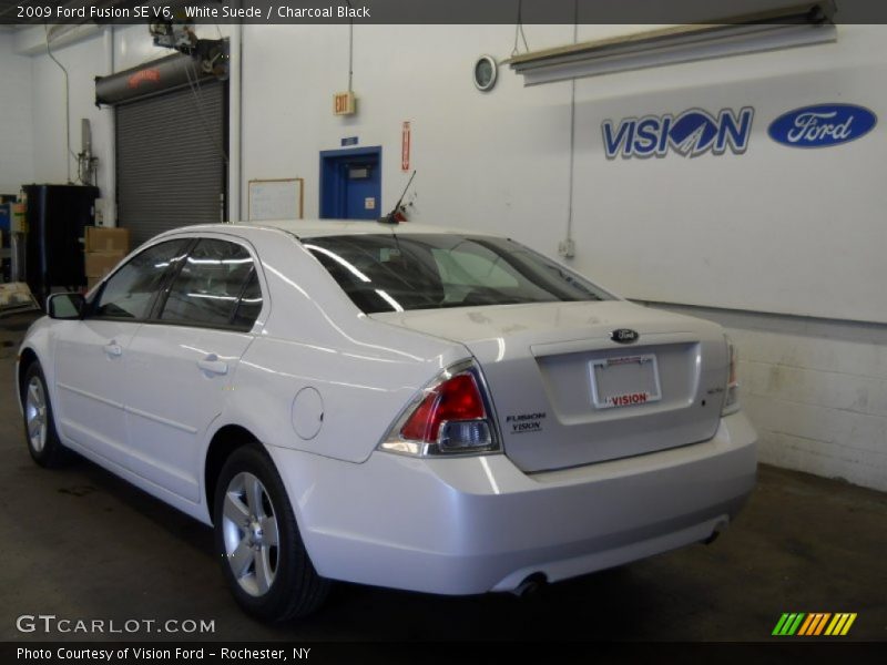 White Suede / Charcoal Black 2009 Ford Fusion SE V6