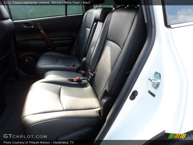 Blizzard White Pearl / Black 2012 Toyota Highlander Limited