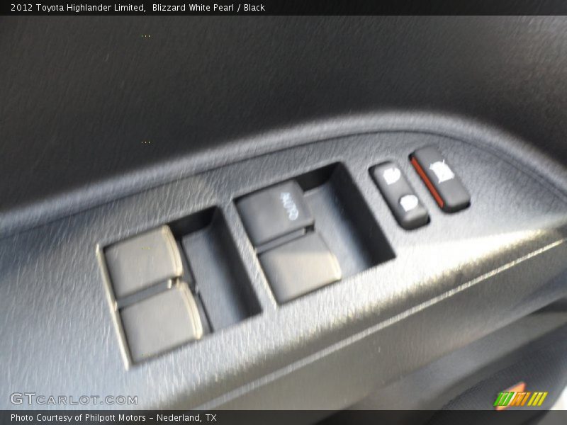 Blizzard White Pearl / Black 2012 Toyota Highlander Limited