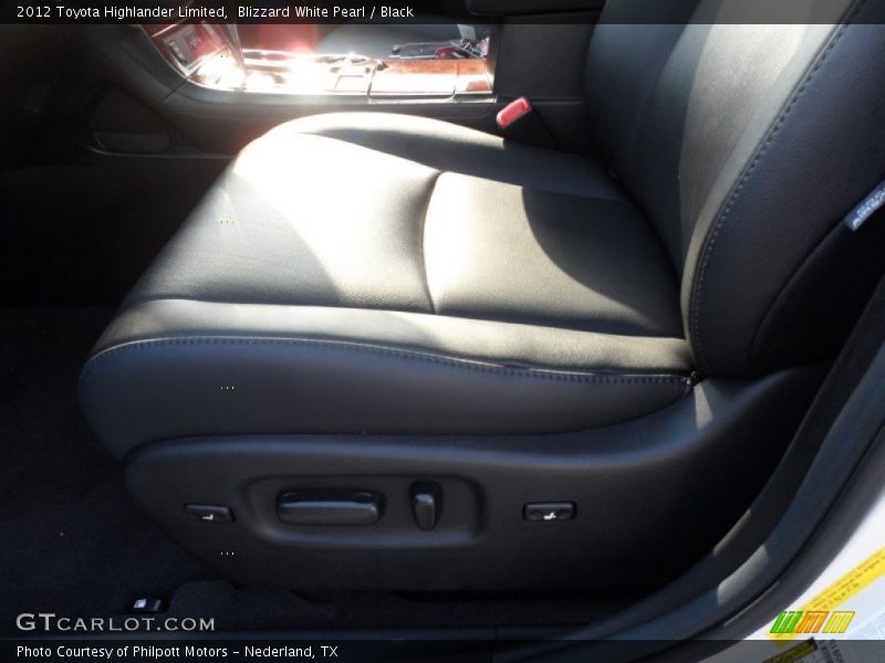 Blizzard White Pearl / Black 2012 Toyota Highlander Limited