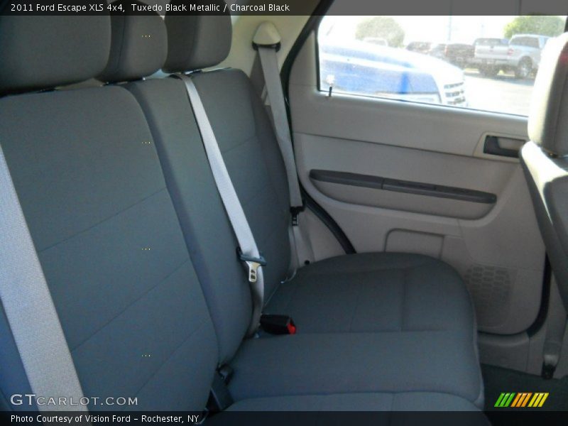 Tuxedo Black Metallic / Charcoal Black 2011 Ford Escape XLS 4x4
