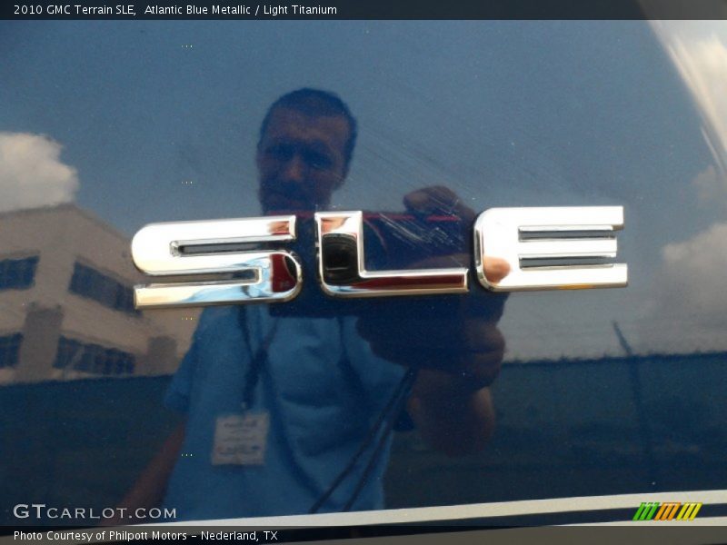 Atlantic Blue Metallic / Light Titanium 2010 GMC Terrain SLE