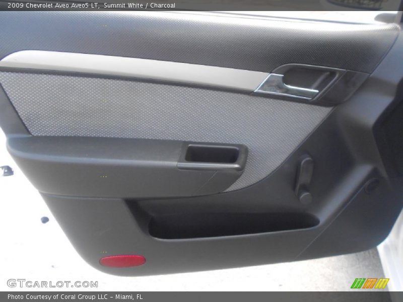 Summit White / Charcoal 2009 Chevrolet Aveo Aveo5 LT