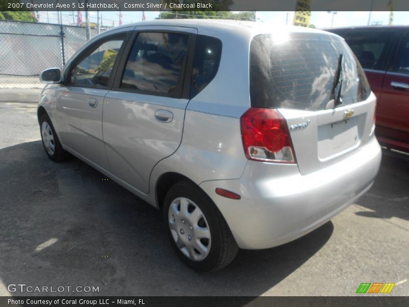 Cosmic Silver / Charcoal Black 2007 Chevrolet Aveo 5 LS Hatchback