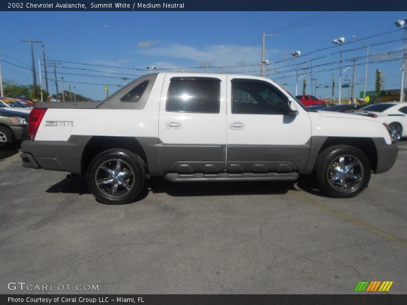 Summit White / Medium Neutral 2002 Chevrolet Avalanche