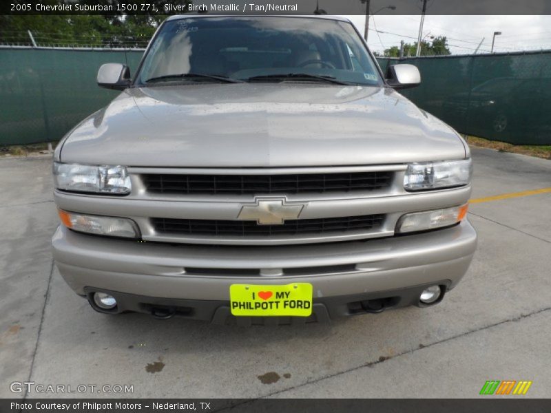 Silver Birch Metallic / Tan/Neutral 2005 Chevrolet Suburban 1500 Z71