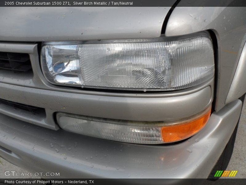 Silver Birch Metallic / Tan/Neutral 2005 Chevrolet Suburban 1500 Z71