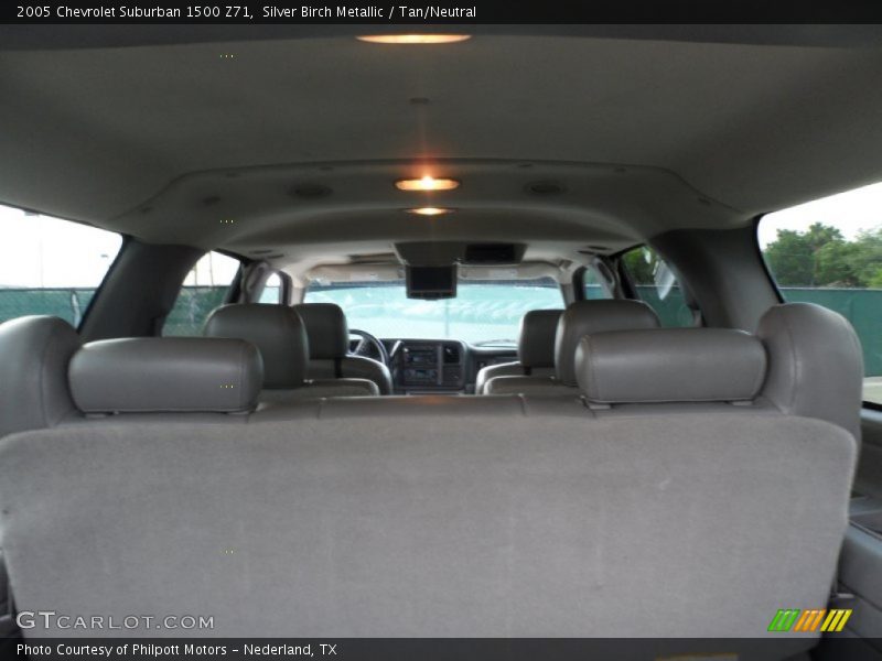 Silver Birch Metallic / Tan/Neutral 2005 Chevrolet Suburban 1500 Z71