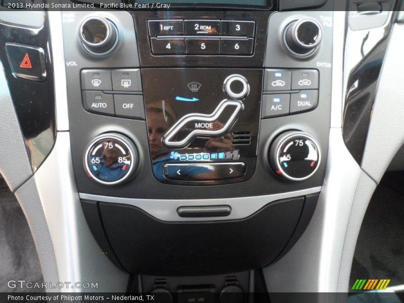 Pacific Blue Pearl / Gray 2013 Hyundai Sonata Limited