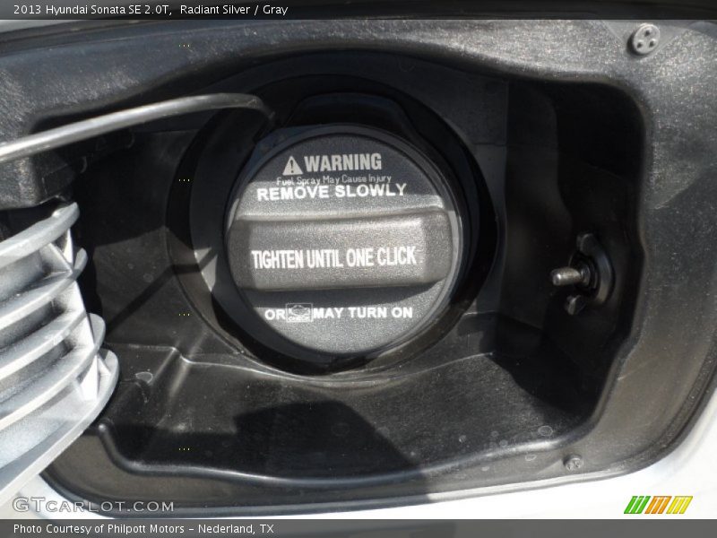 Radiant Silver / Gray 2013 Hyundai Sonata SE 2.0T