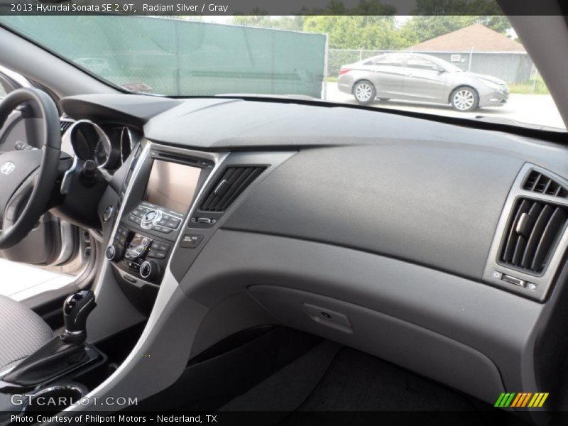 Dashboard of 2013 Sonata SE 2.0T