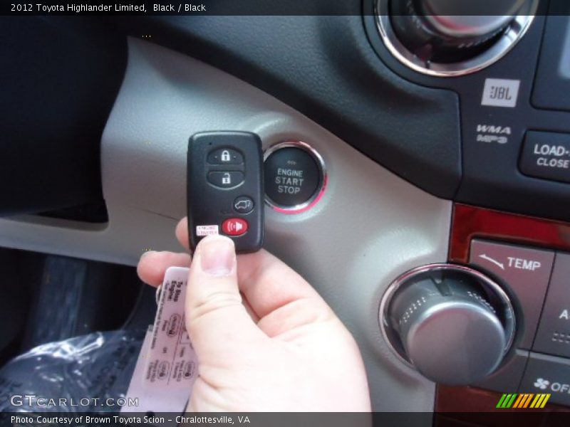 Black / Black 2012 Toyota Highlander Limited