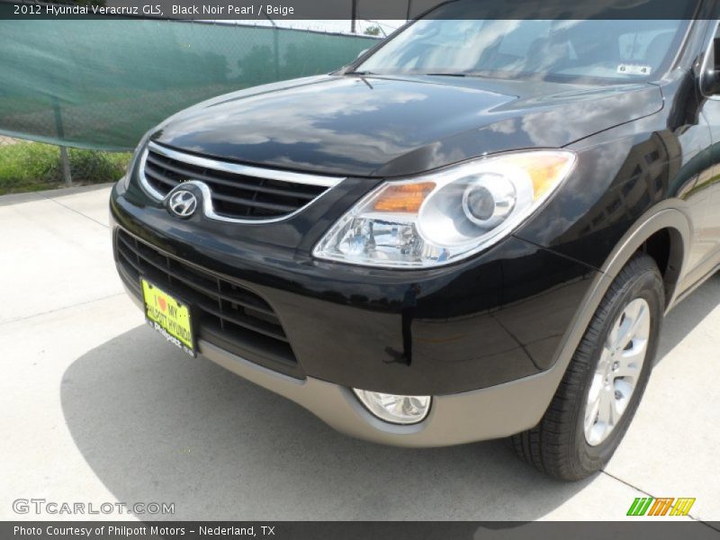 Black Noir Pearl / Beige 2012 Hyundai Veracruz GLS