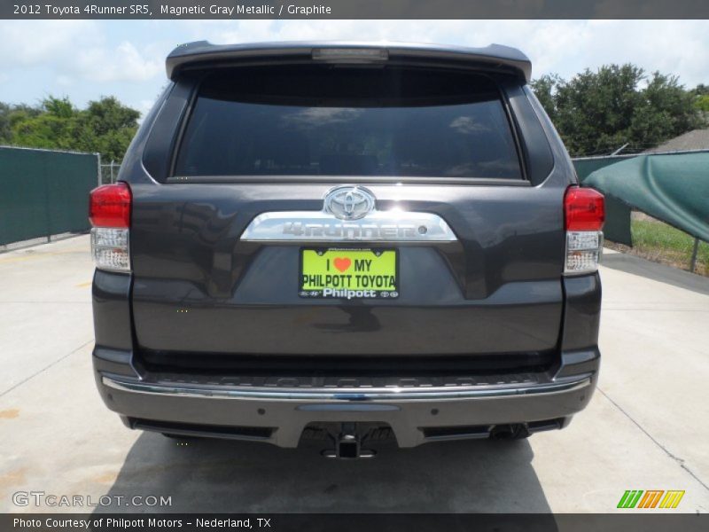 Magnetic Gray Metallic / Graphite 2012 Toyota 4Runner SR5