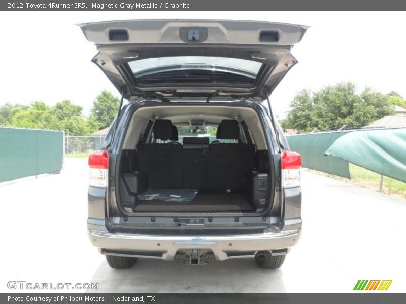Magnetic Gray Metallic / Graphite 2012 Toyota 4Runner SR5
