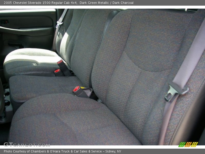 Dark Green Metallic / Dark Charcoal 2005 Chevrolet Silverado 1500 Regular Cab 4x4