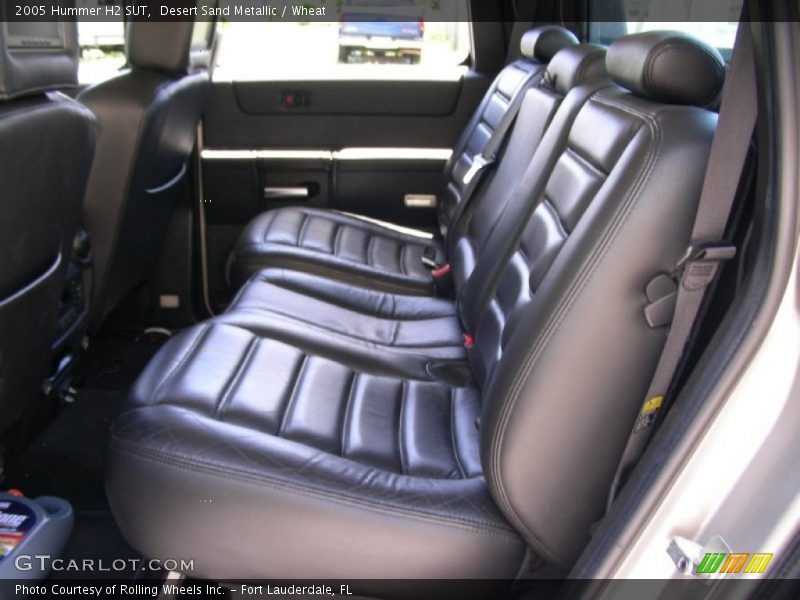 Desert Sand Metallic / Wheat 2005 Hummer H2 SUT