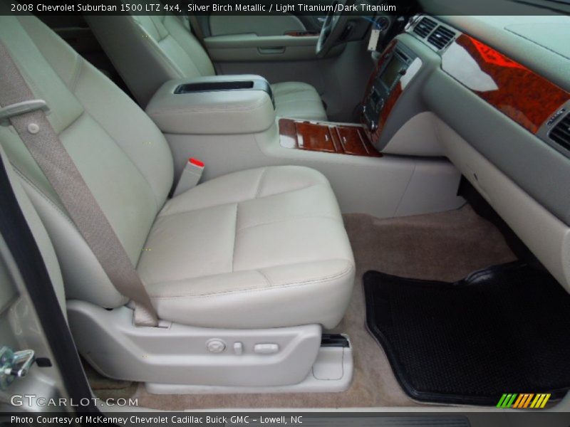 Silver Birch Metallic / Light Titanium/Dark Titanium 2008 Chevrolet Suburban 1500 LTZ 4x4