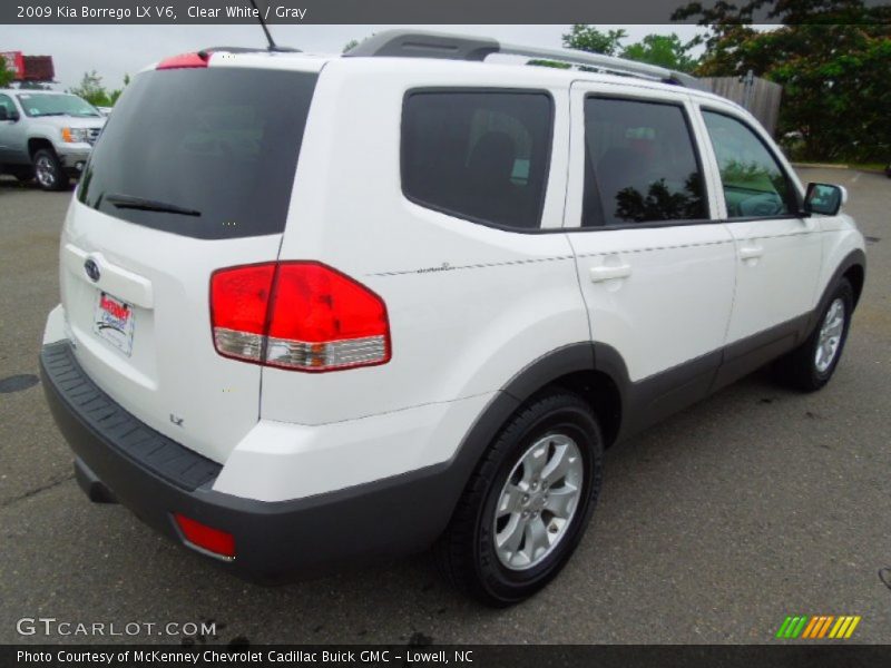 Clear White / Gray 2009 Kia Borrego LX V6