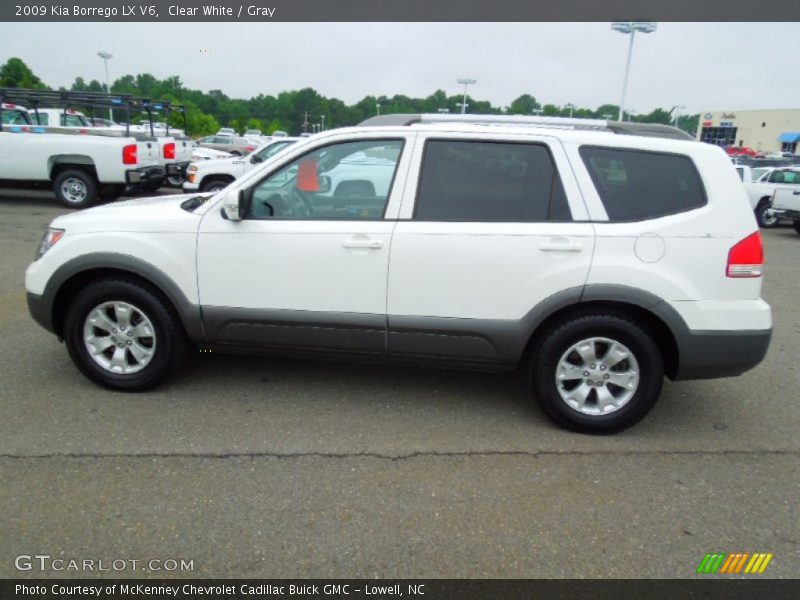 Clear White / Gray 2009 Kia Borrego LX V6