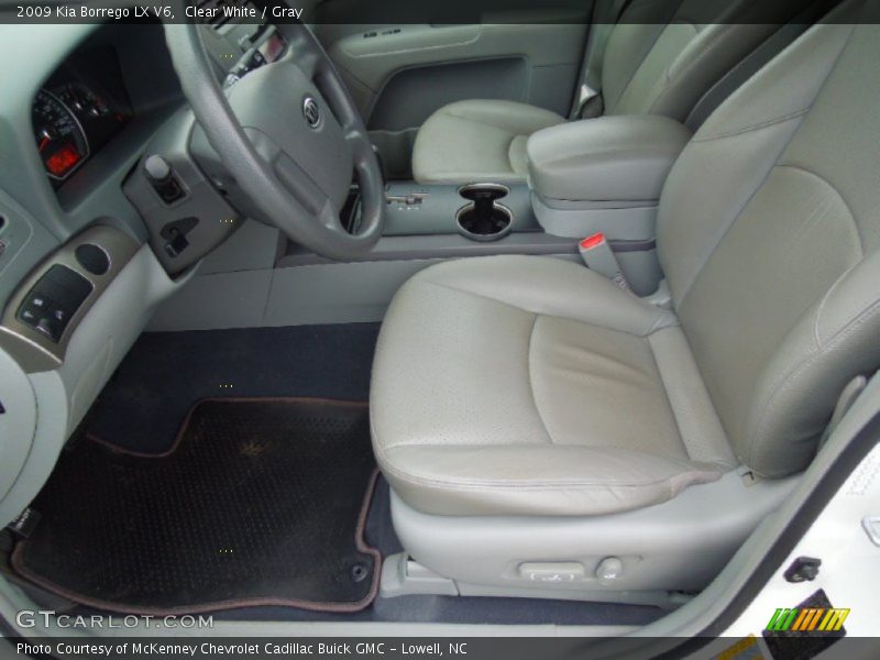 Clear White / Gray 2009 Kia Borrego LX V6