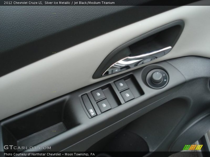 Silver Ice Metallic / Jet Black/Medium Titanium 2012 Chevrolet Cruze LS