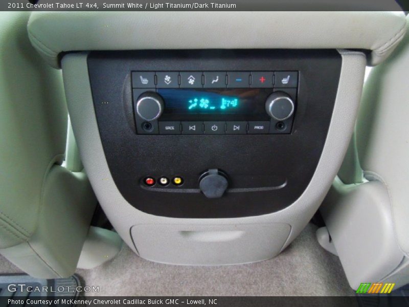 Summit White / Light Titanium/Dark Titanium 2011 Chevrolet Tahoe LT 4x4