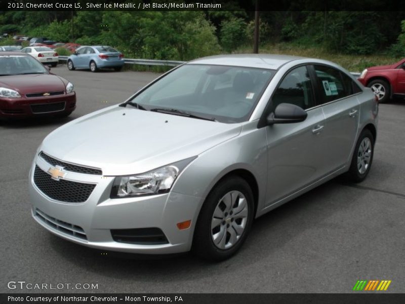 Silver Ice Metallic / Jet Black/Medium Titanium 2012 Chevrolet Cruze LS