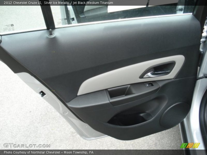 Silver Ice Metallic / Jet Black/Medium Titanium 2012 Chevrolet Cruze LS