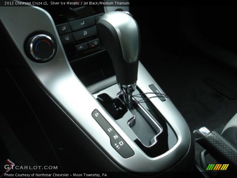 Silver Ice Metallic / Jet Black/Medium Titanium 2012 Chevrolet Cruze LS
