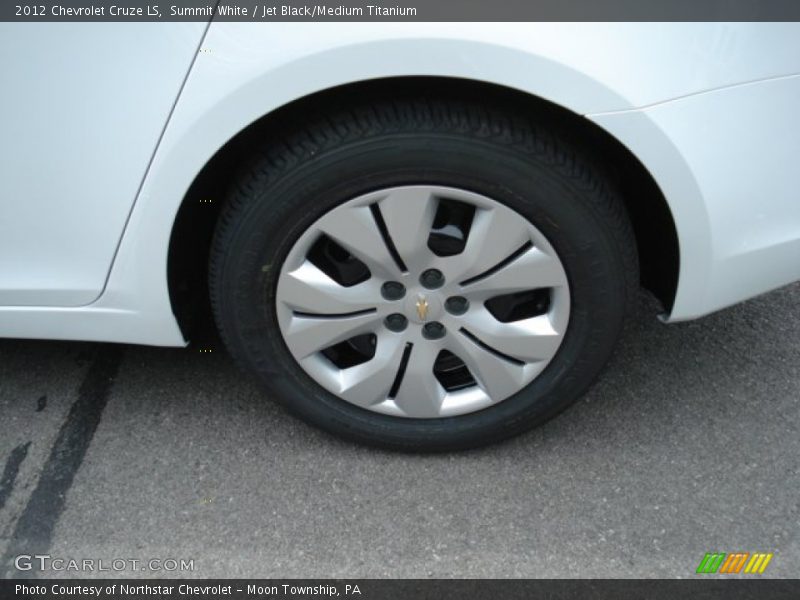 Summit White / Jet Black/Medium Titanium 2012 Chevrolet Cruze LS