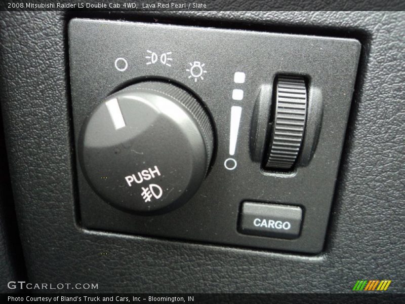 Controls of 2008 Raider LS Double Cab 4WD