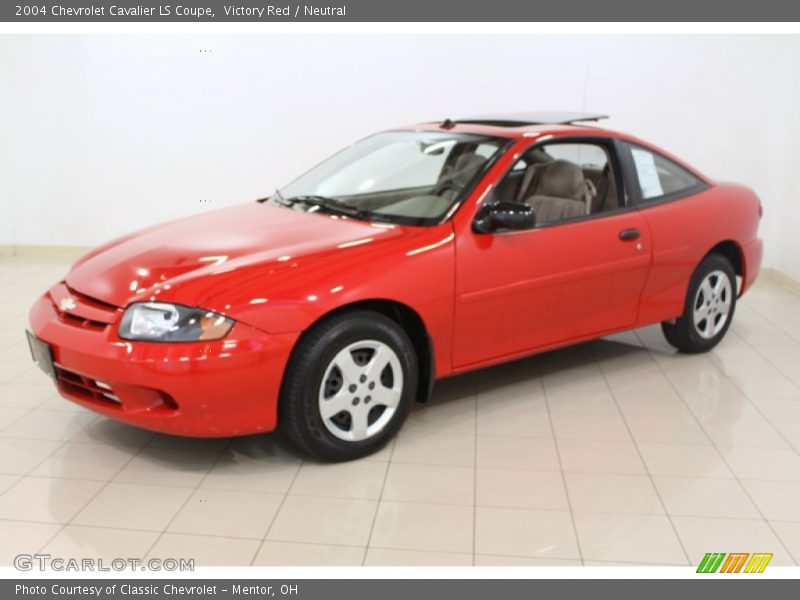 Victory Red / Neutral 2004 Chevrolet Cavalier LS Coupe