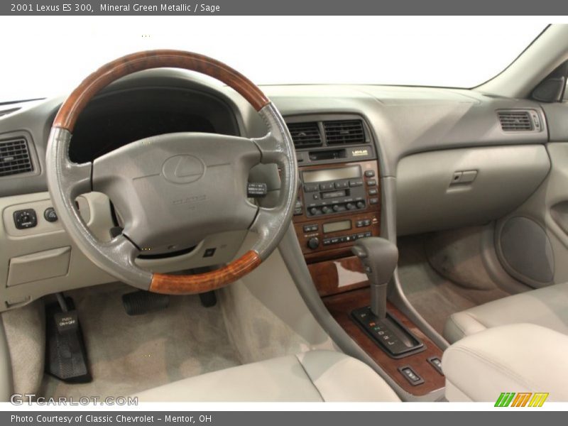 Dashboard of 2001 ES 300