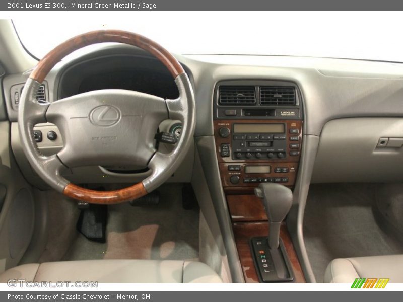 Dashboard of 2001 ES 300