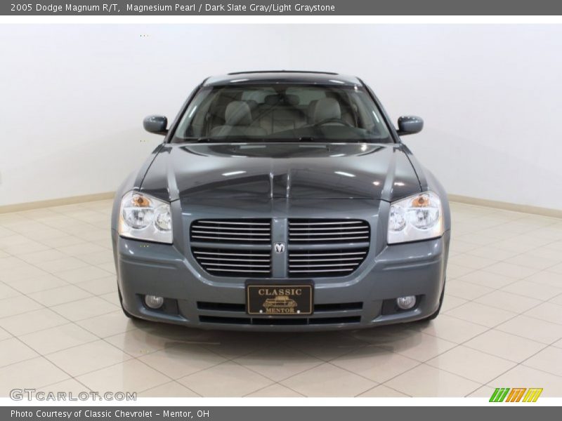 Magnesium Pearl / Dark Slate Gray/Light Graystone 2005 Dodge Magnum R/T