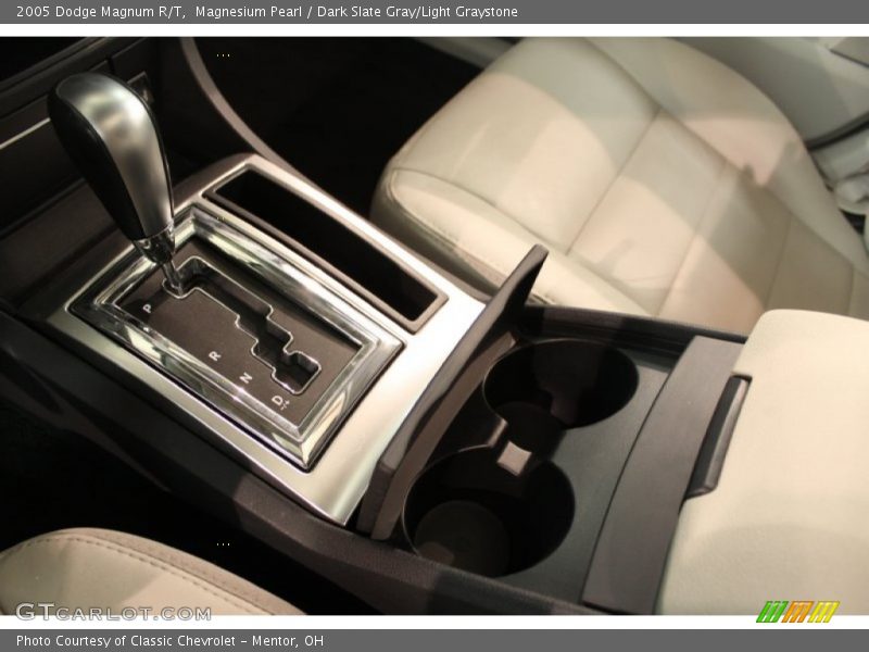 Magnesium Pearl / Dark Slate Gray/Light Graystone 2005 Dodge Magnum R/T