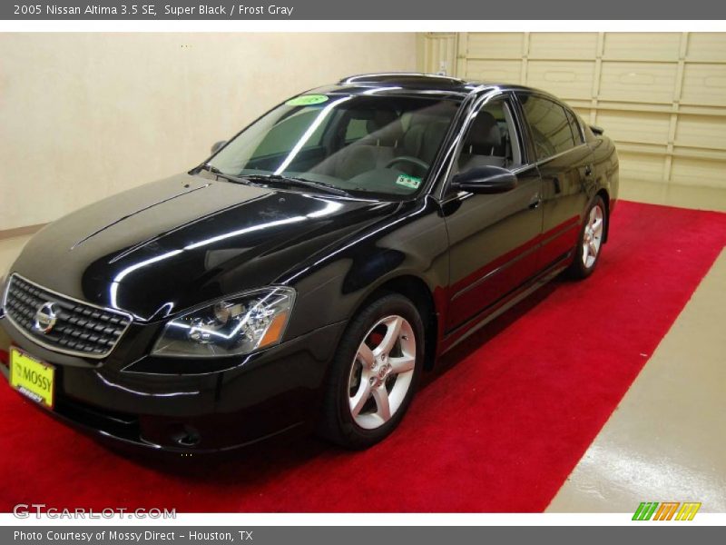 Super Black / Frost Gray 2005 Nissan Altima 3.5 SE