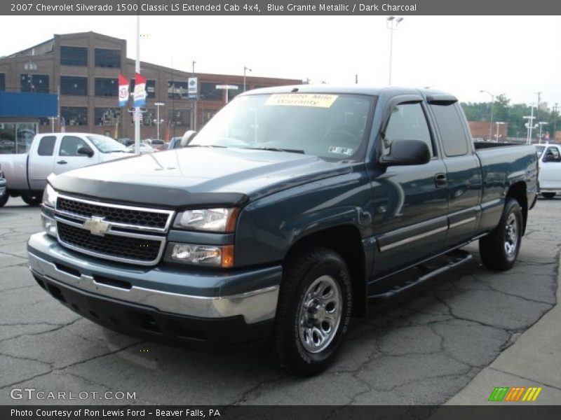 Blue Granite Metallic / Dark Charcoal 2007 Chevrolet Silverado 1500 Classic LS Extended Cab 4x4
